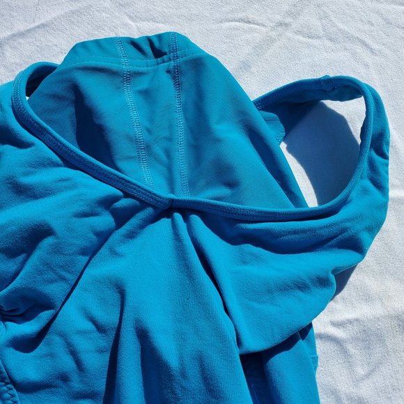 Xersion and C9 by Champion built in bra athletic tanks size medium - Picture 12 of 12